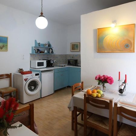 Bella Vista Apartment Batsi  Ngoại thất bức ảnh