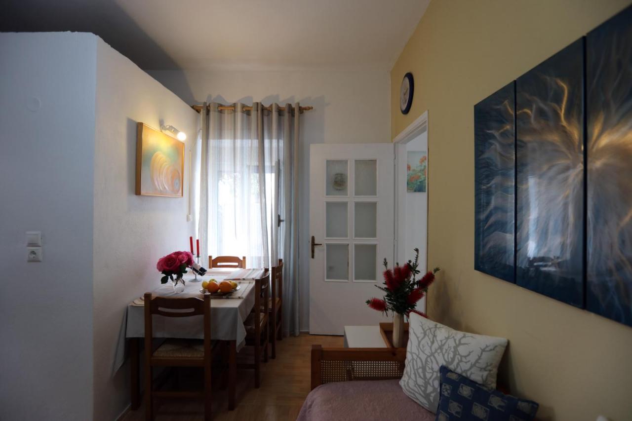 Bella Vista Apartment Batsi  Ngoại thất bức ảnh